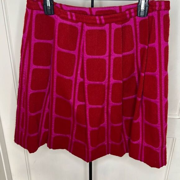 Trina Turk Mod Geometric Red Wool Skirt Size 8 - Picture 2 of 5